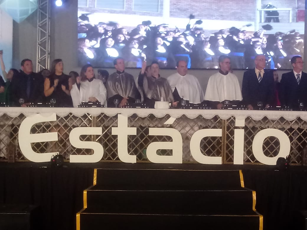 CRA-CE presente na colação de grau da Estácio