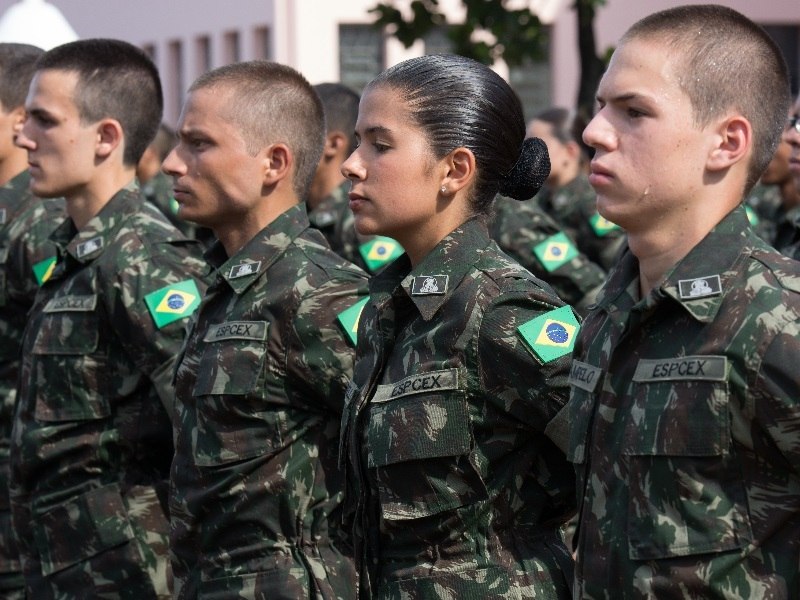 Concurso do Exército prevê vagas para administração