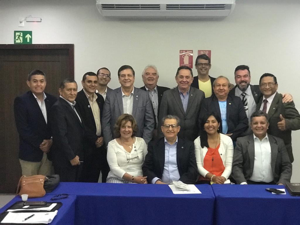 Adm. Rogério Cristino participa de reunião da Organização Latino-americana de Administração
