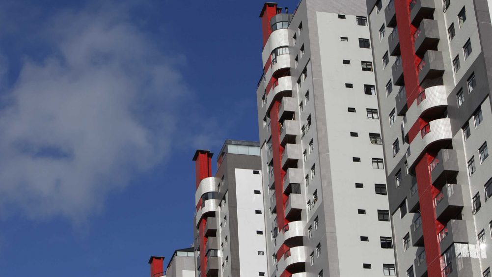 Justiça determina que administradora de condomínio deve ter registro em CRA