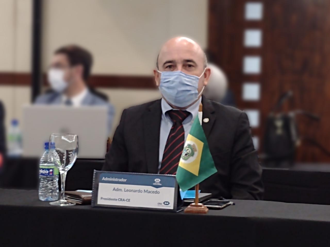 Leonardo Macedo propõe projeto nacional de fiscalização sobre os cargos comissionados no setor público