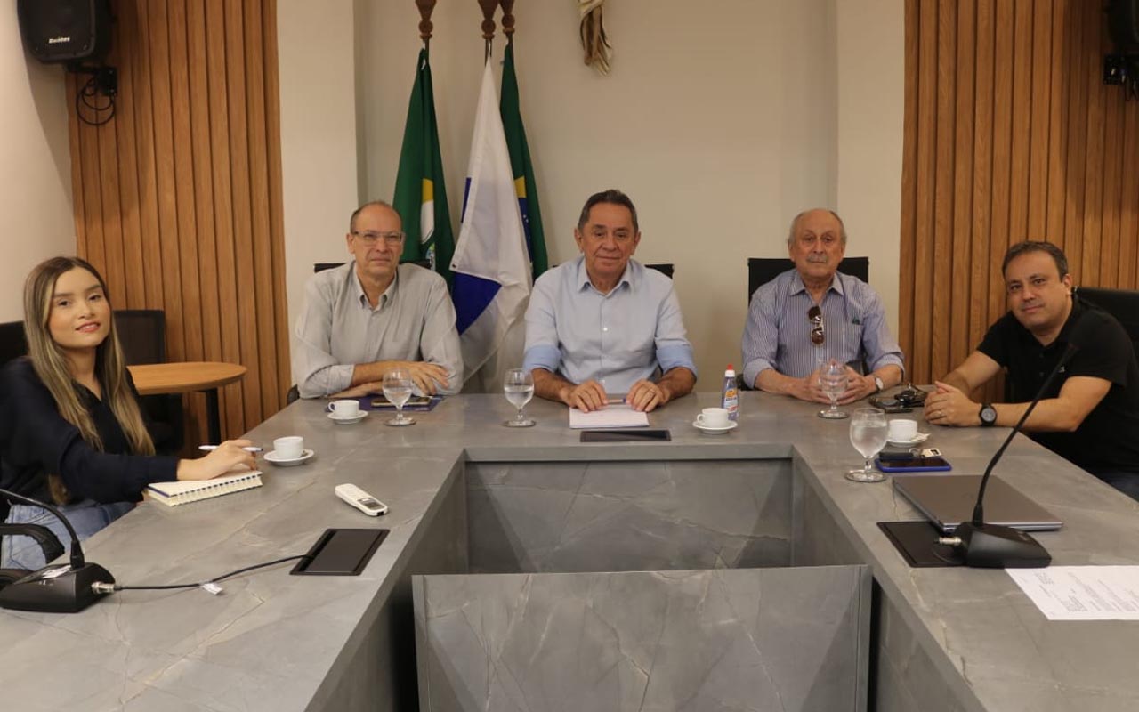 CRA-CE articula parceria com IFCE para discutir gestão do esporte nos municípios cearenses